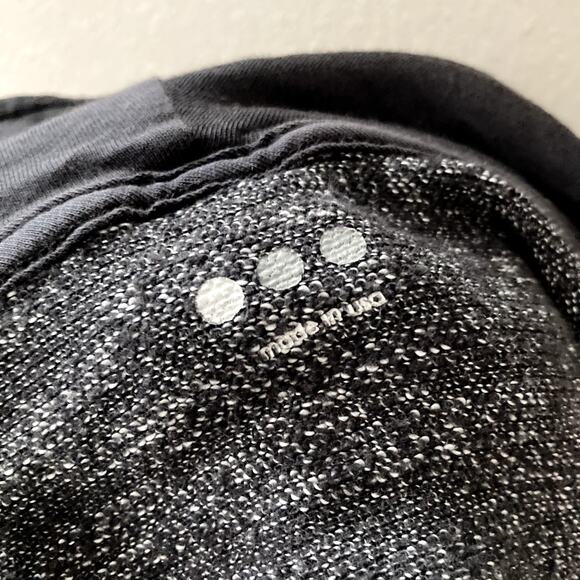 Three Dots Marled Knit Hoodie - Boxy Short Sleeves - Black.- Small - Picture 5 of 7